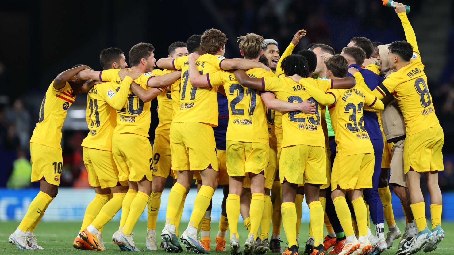 座充滿活力 座充滿活力